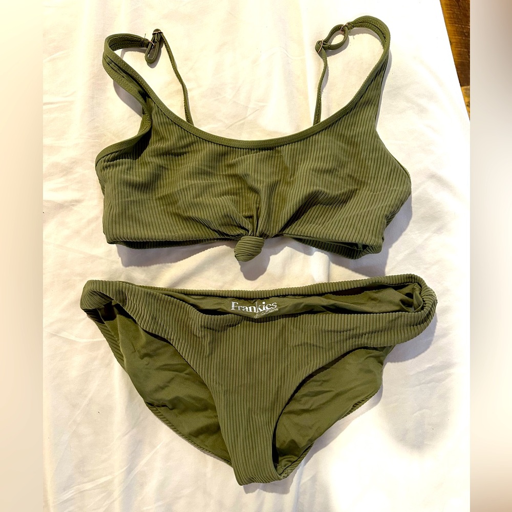 Frankie’s Bikini